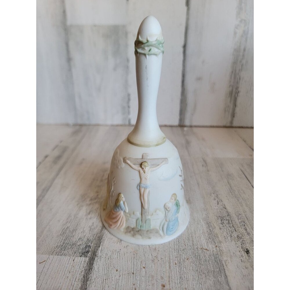 Lefton bell Christopher collection Jesus on cross‎ Vintage xmas decor